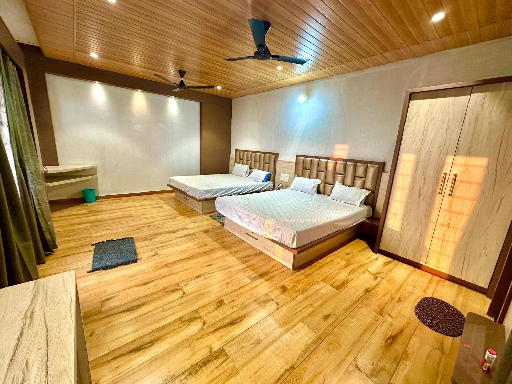 Silent Villa Valley View Room Panhāla エクステリア 写真